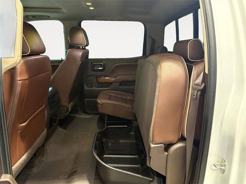 Used 2017 Chevrolet Silverado 2500 High Country w/ Duramax Plus Package image 11