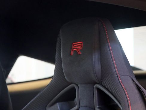 Used 2017 Ford Mustang Shelby GT350R w/ GT350R Equipment Group 920A image 34