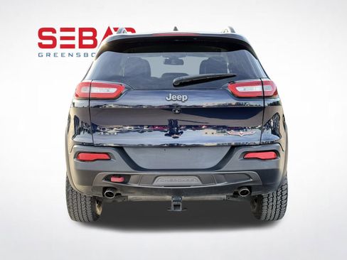Used 2016 Jeep Cherokee Trailhawk AWD/4WD image 7