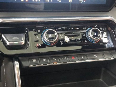 Certified 2024 GMC Sierra 2500 Denali Ultimate w/ LPO, GMC Protection Package image 34