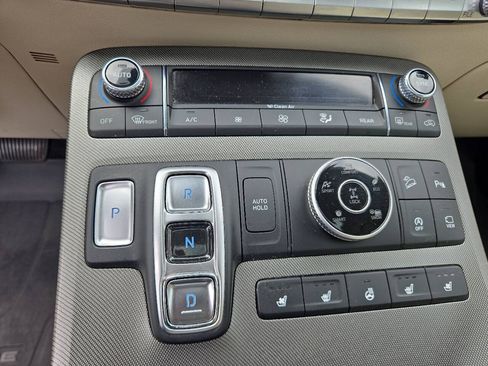 Used 2021 Hyundai Palisade Calligraphy w/ Winter Package AWD/4WD image 9