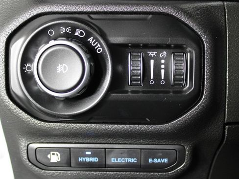 Used 2021 Jeep Wrangler Unlimited Rubicon 4xe w/ Steel Bumper Group AWD/4WD image 23