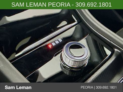 New 2025 Jeep Grand Cherokee Laredo image 16