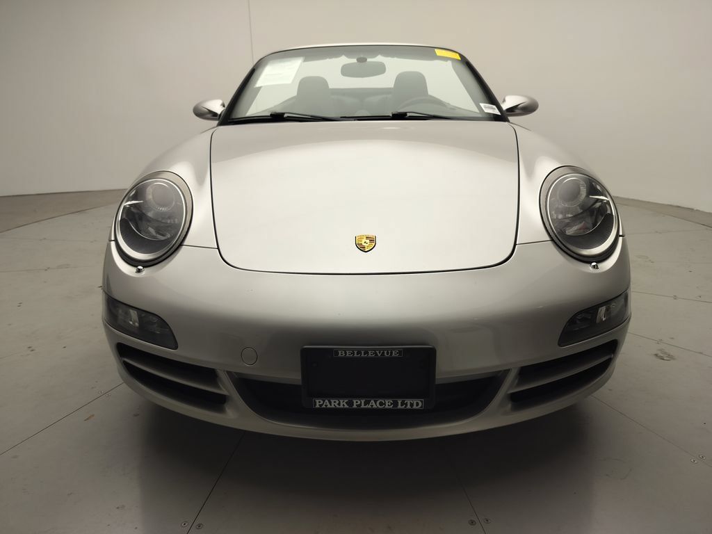 Used 2005 Porsche 911 Carrera RWD image 16
