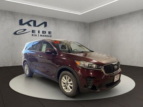 Used 2019 Kia Sorento AWD V6 image 1