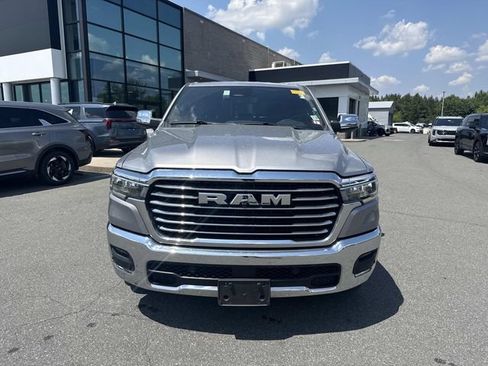 Used 2025 RAM 1500 Laramie AWD/4WD image 2