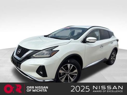 Used 2023 Nissan Murano SV FWD image 1