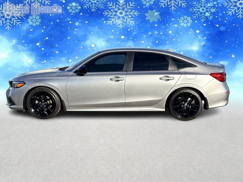 Used 2024 Honda Civic Sport image 3