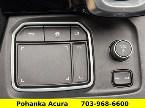 Used 2023 Acura MDX SH-AWD image 18