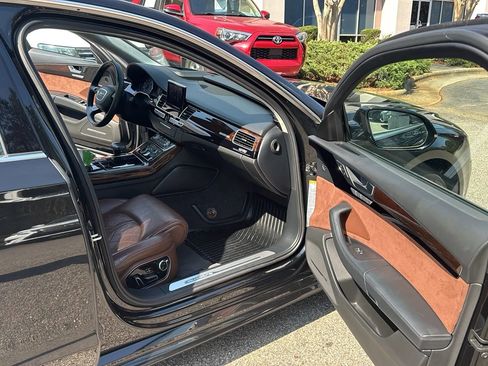 Used 2017 Audi A8 L 4.0T w/ Rear Seat Comfort Package image 20