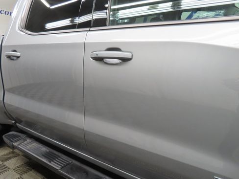 Used 2025 GMC Sierra 1500 Elevation image 27