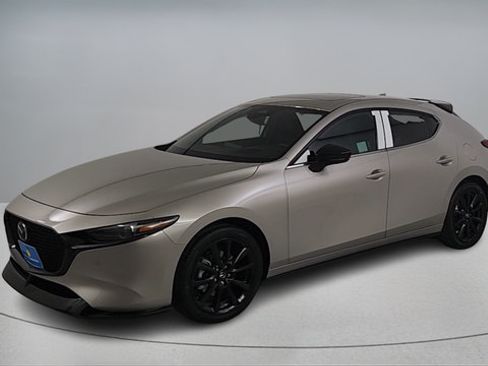 New 2025 MAZDA MAZDA3 Hatchback w/Premium Plus Pkg AWD/4WD image 8