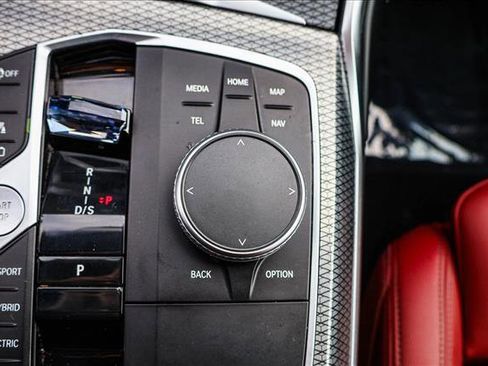 Used 2023 BMW 330e xDrive w/ M Sport Package image 22