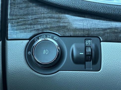 Used 2015 Buick Encore Premium image 22