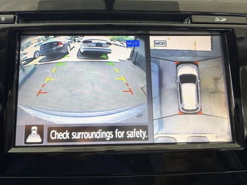 Used 2016 Nissan Rogue SL AWD/4WD image 16