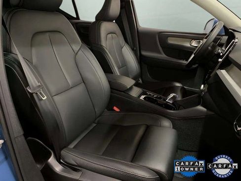 Used 2025 Volvo XC40 B5 Plus image 84