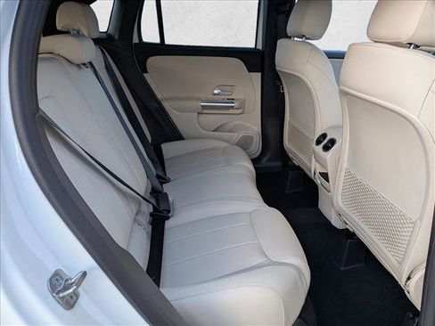 Certified 2025 Mercedes-Benz GLA 250 GLA 250 image 23