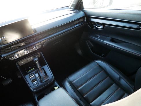 Used 2023 Honda CR-V Sport Touring image 11