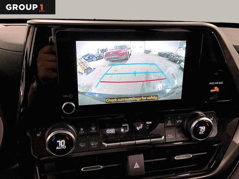 Certified 2025 Toyota Highlander XLE AWD/4WD image 27