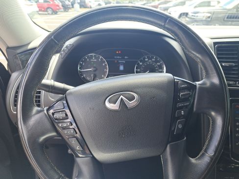 Used 2021 INFINITI QX80 Luxe image 16
