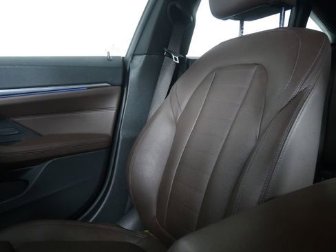 Used 2024 BMW i4 eDrive35 w/ Premium Package RWD image 17