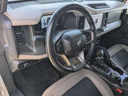 Used 2024 Ford Bronco Wildtrak AWD/4WD image 10