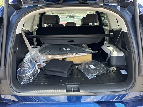 New 2026 Hyundai Ioniq 9 SE image 14