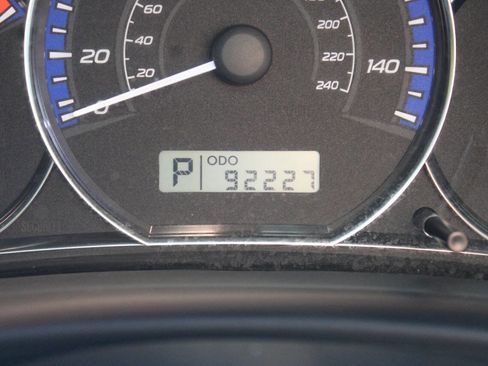 Used 2012 Subaru Forester 2.5X Premium w/ All-Weather Pkg image 39