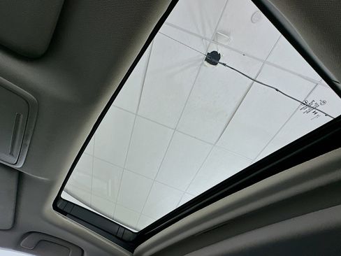 Used 2023 Honda Accord EX image 23