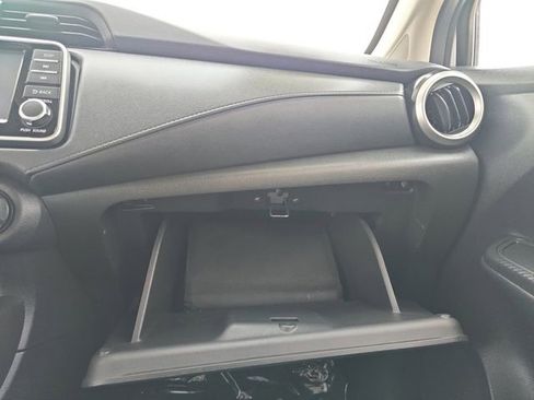 Used 2024 Nissan Versa S w/ S Plus Package image 29