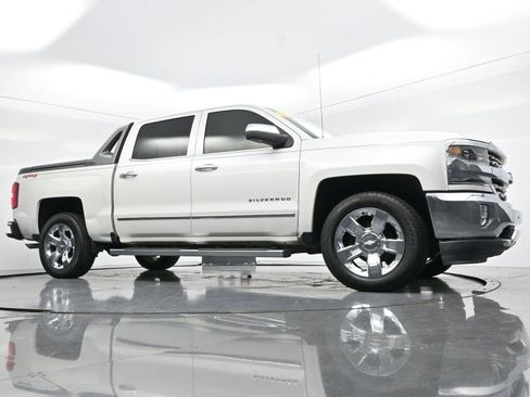Used 2017 Chevrolet Silverado 1500 LTZ w/ High Desert Package image 46