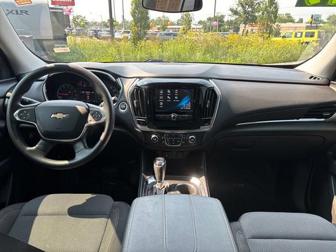 Used 2019 Chevrolet Traverse LS FWD image 15