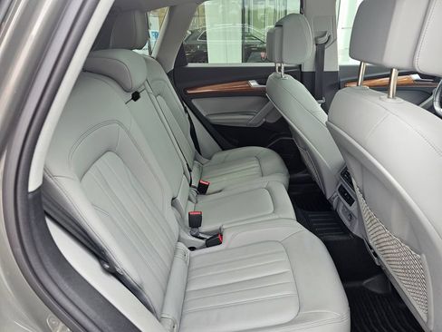 Used 2023 Audi Q5 2.0T Premium Plus AWD/4WD image 42