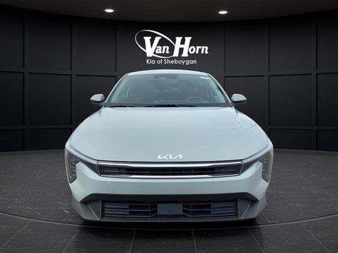 New 2026 Kia K4 FWD image 3