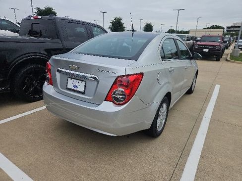 Used 2013 Chevrolet Sonic LT FWD image 3