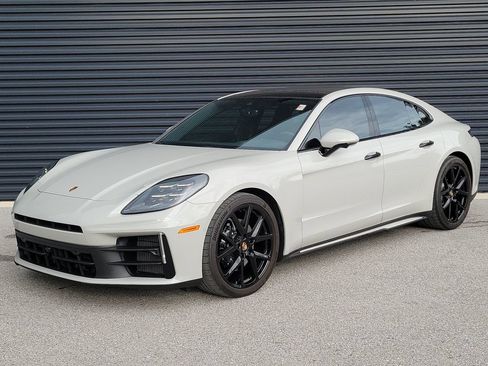 Certified 2024 Porsche Panamera 4 AWD/4WD image 1