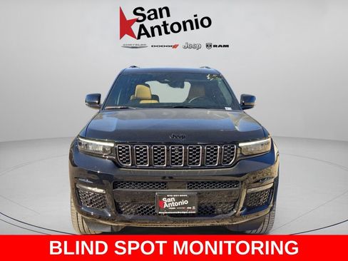New 2025 Jeep Grand Cherokee L Summit w/ Obsidian Package AWD/4WD image 3