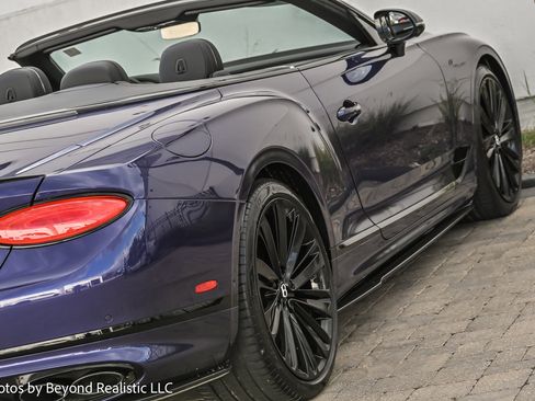 Used 2023 Bentley Continental GT V8 image 8