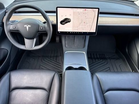 Used 2021 Tesla Model 3 Standard Range Plus RWD image 13