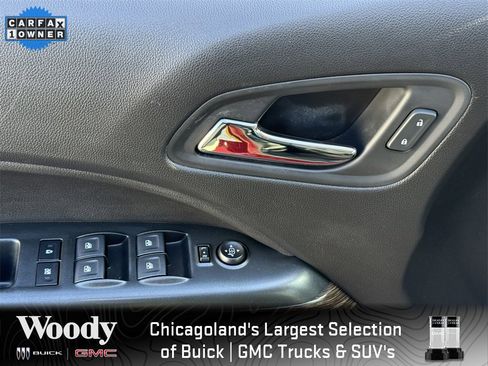 Used 2018 GMC Canyon Denali image 13