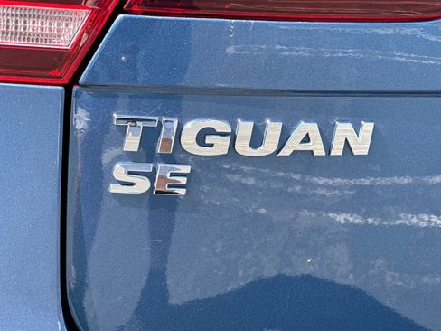 Used 2019 Volkswagen Tiguan SE AWD/4WD image 52