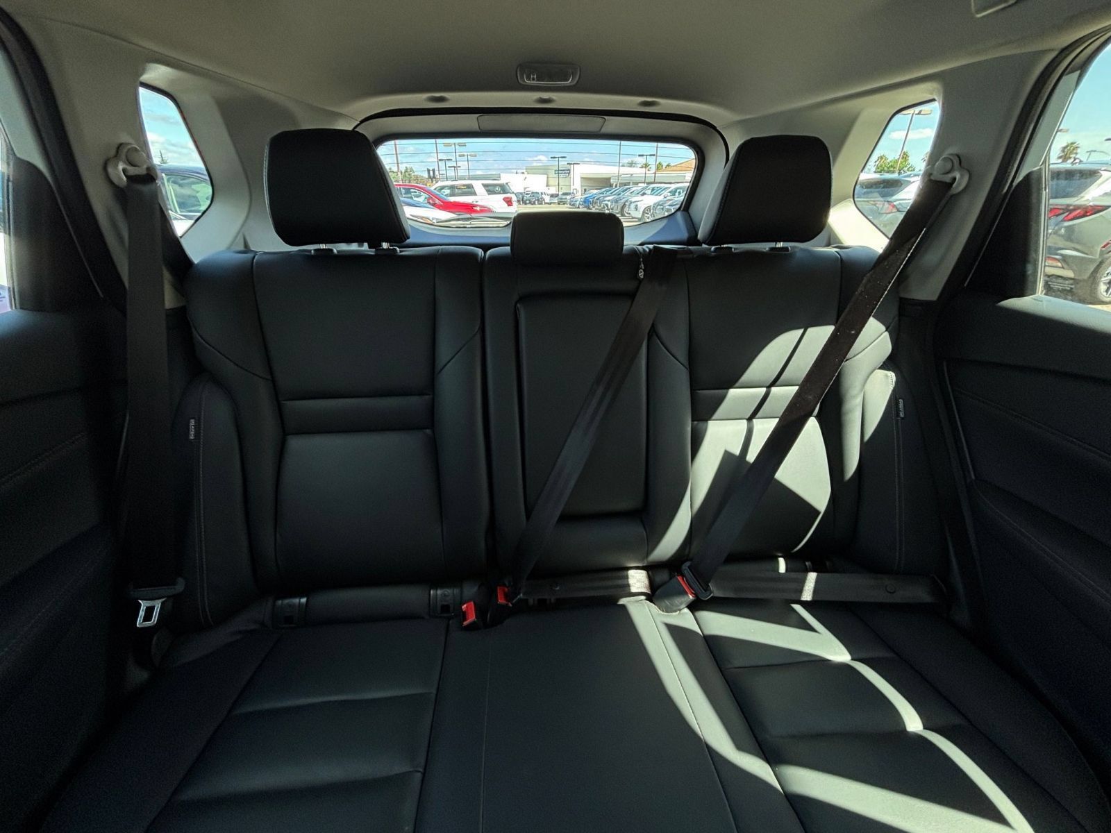 Used 2026 Nissan Rogue SL AWD/4WD image 40