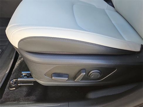 Used 2024 Kia Sportage EX w/ EX Premium Package image 16