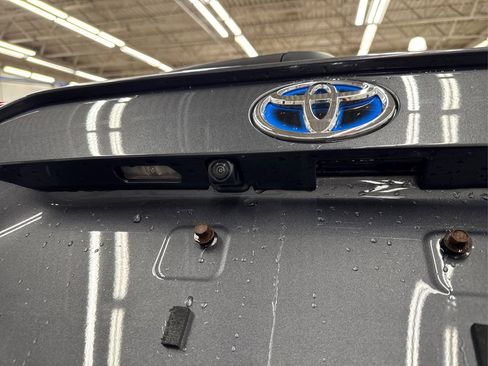 Used 2023 Toyota RAV4 LE image 15