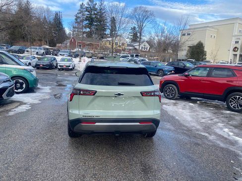 New 2026 Chevrolet Equinox LT w/ Midnight Edition image 5