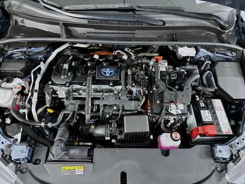 Used 2023 Toyota Corolla LE w/ Carpet Mat Package (TMS) FWD image 30