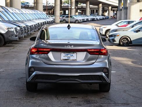 Used 2024 Kia Forte LXS image 5