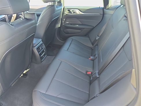 Used 2025 BMW 430i xDrive w/ M Sport Package image 17