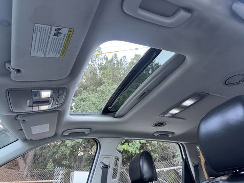 Used 2020 Kia Telluride S w/ S 8 Passenger Seating Package image 20