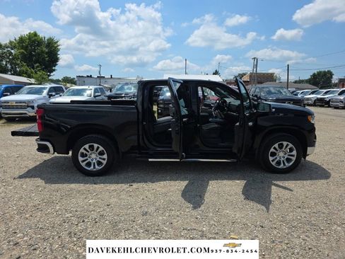 Used 2025 Chevrolet Silverado 1500 LTZ w/ LTZ Premium Package AWD/4WD image 38